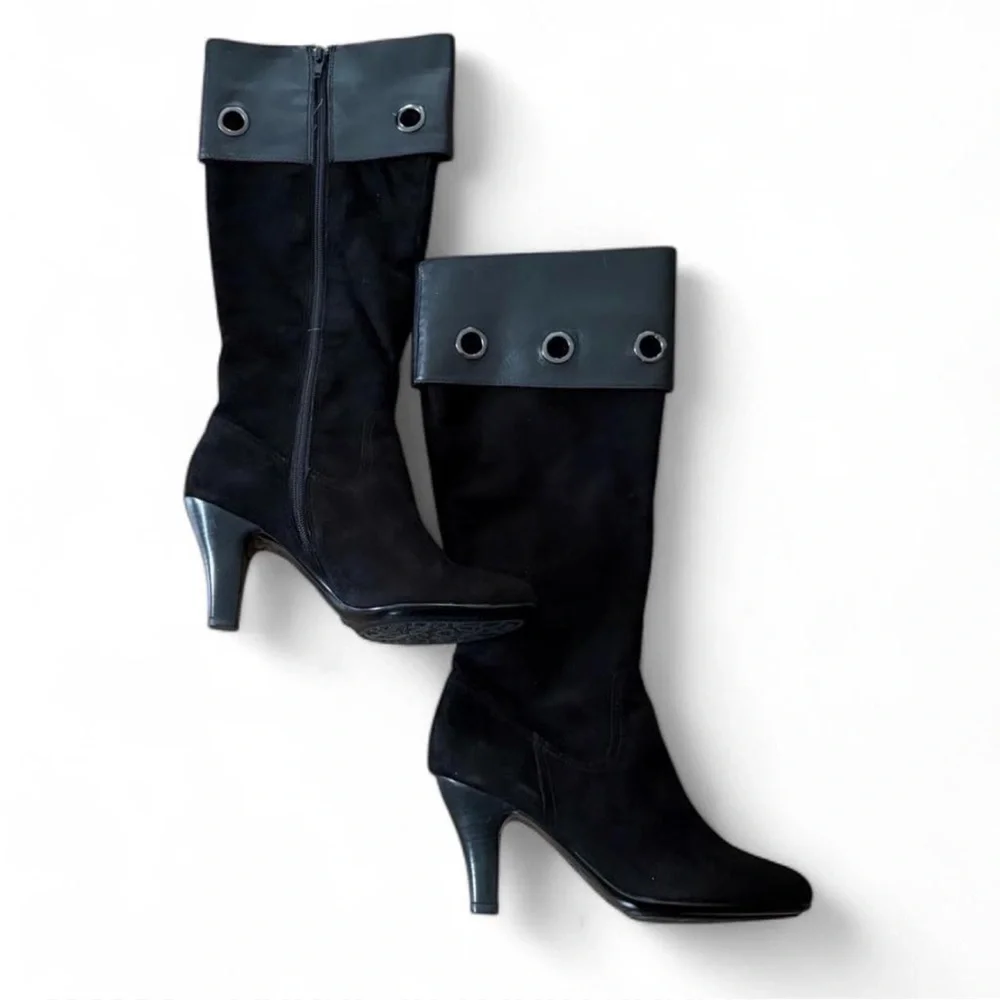 VTG knee high suede grommet detail boot 8.5